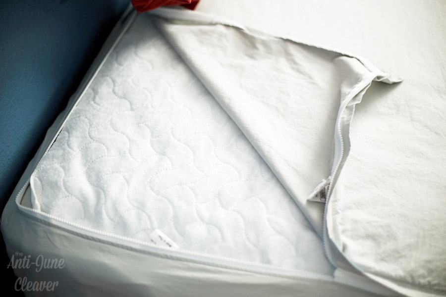 QuickZip Sheets Bedwetting Solution The AntiJune Cleaver