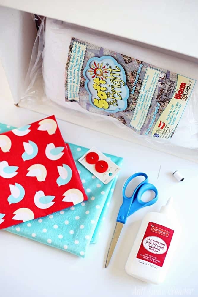 Turn an Ordinary Cardboard Box Into a Stylish DIY Cat Bed